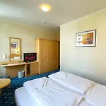 Hotel Bischofshof Braustuben 3*