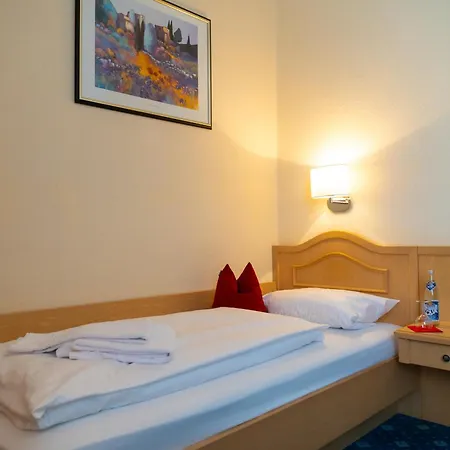 酒店 Bischofshof Braustuben 3*