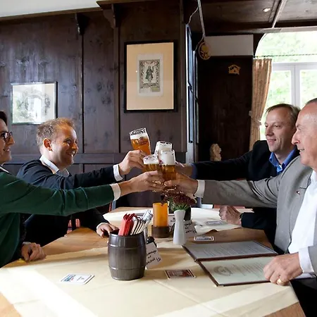 酒店 Bischofshof Braustuben 3*