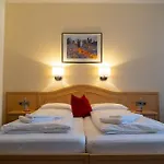 Bischofshof Braustuben 3* Regensburg