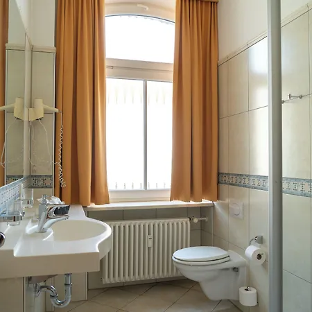 Hotel Bischofshof Braustuben 3*
