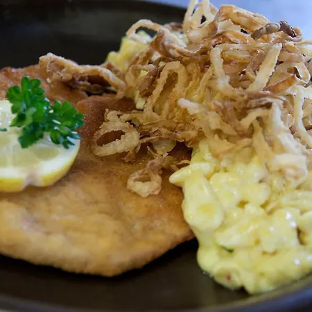 Bischofshof Braustuben 3*