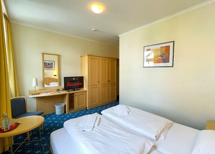 Готель Bischofshof Braustuben 3*