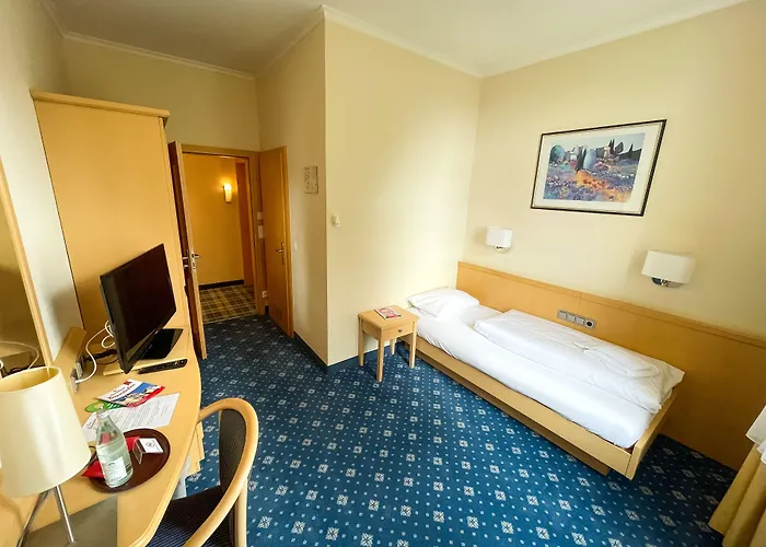 Hotel Bischofshof Braustuben 3*